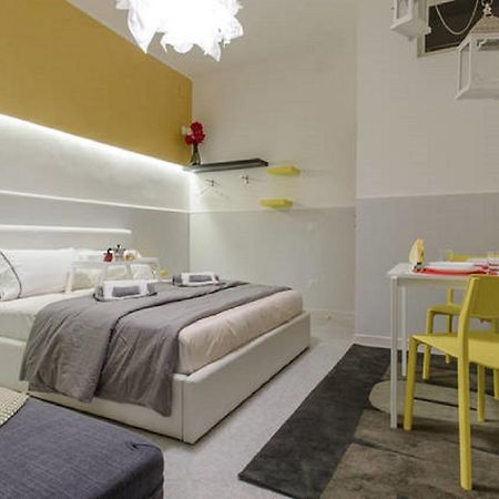 Le Zite Suite เนเปิลส์ ภายนอก รูปภาพ